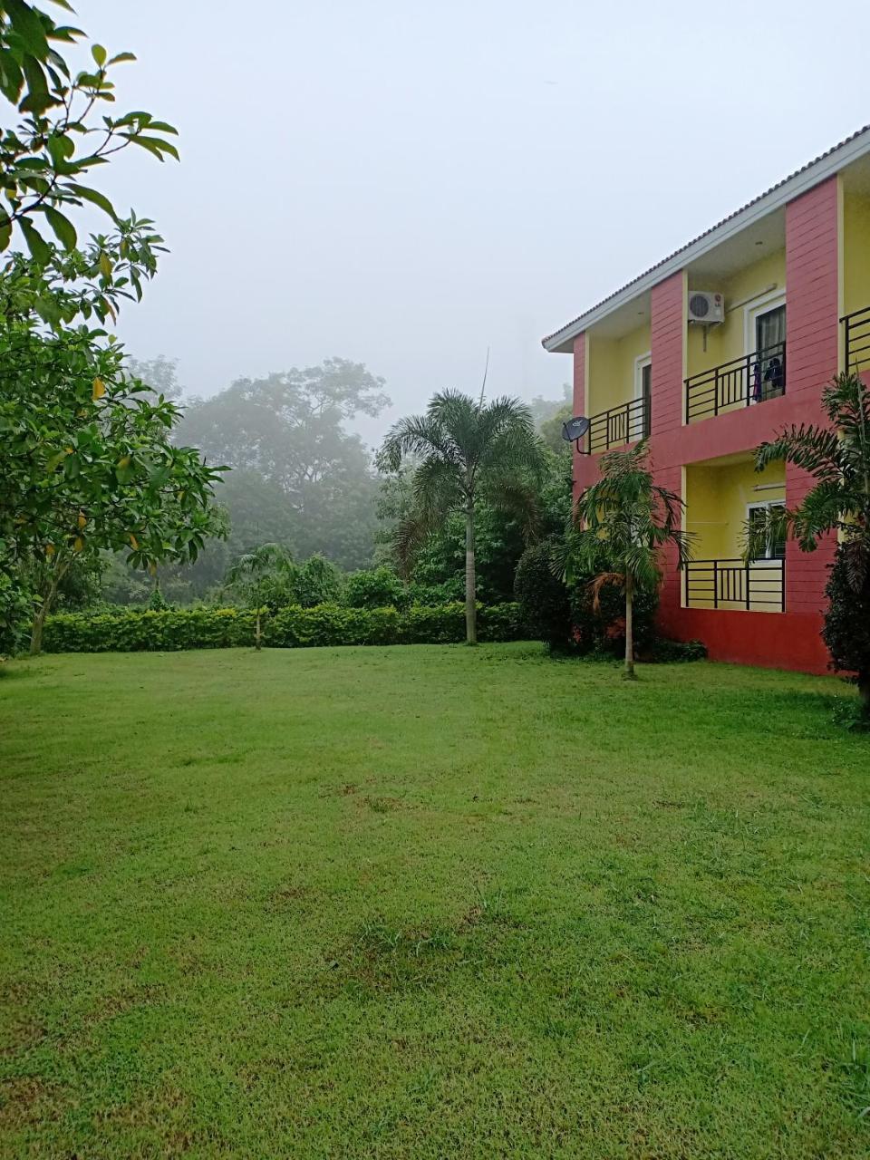 Greenfield Residence Prachinburi Dış mekan fotoğraf